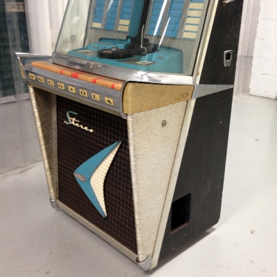 Rock-Ola Tempo 2 Jukebox - 1960 - RT2-1